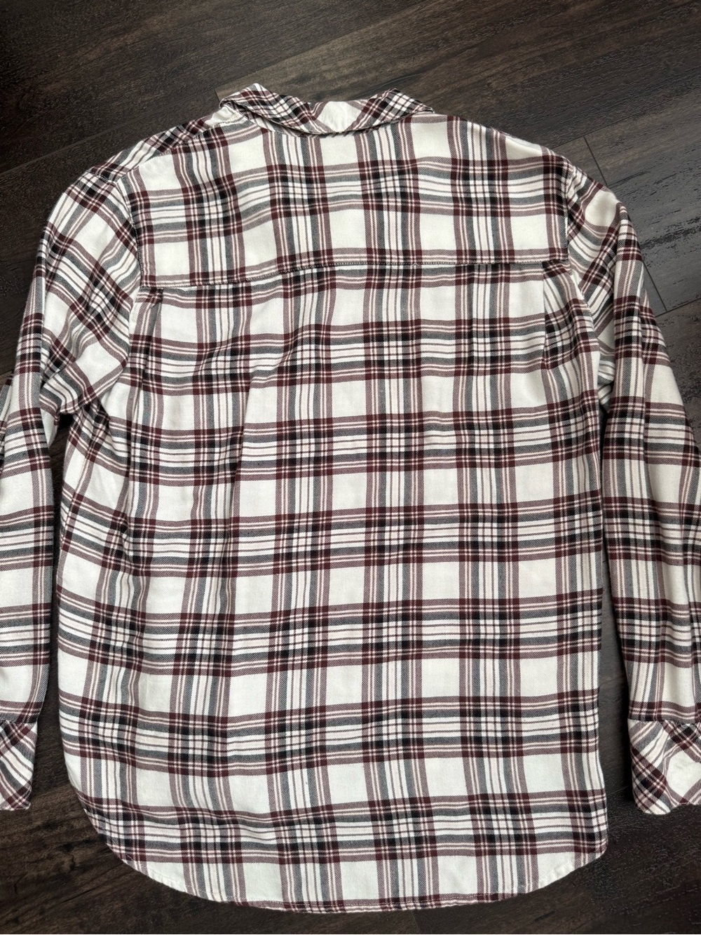 Treasure & Bond Boyfriend Plaid Flannel Shirt XS Rayon Blend Cream Burgundy Soft - Picture 4 of 8